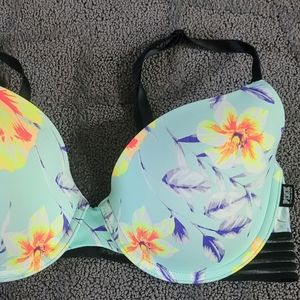 Victoria's Secret PINK 34D bra